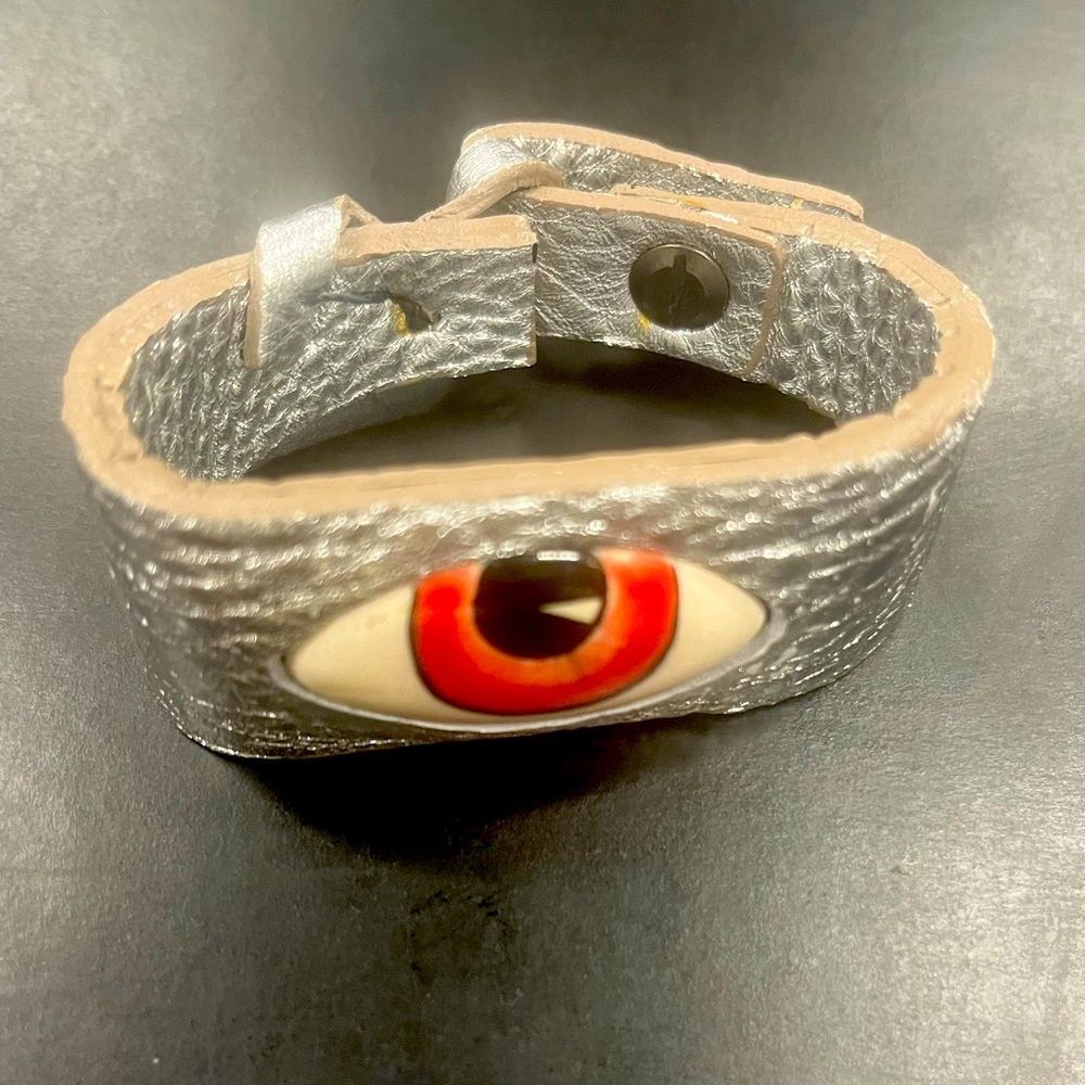 NWOT- Women’s Evil Eye Bracelet